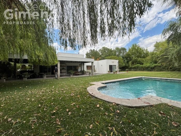 Casa en Venta, Chicureo Centro