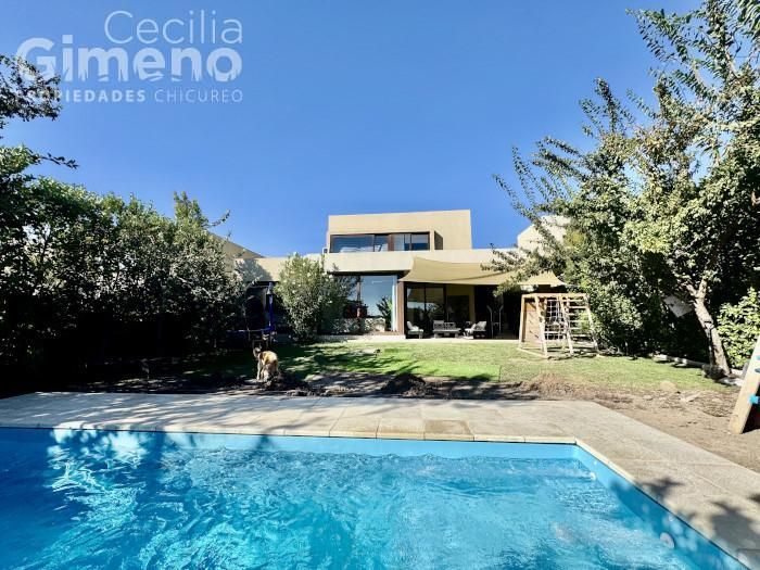 Casa en Arriendo, Piedra Roja