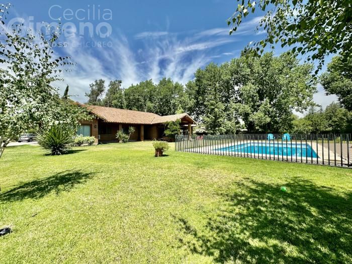 Casa en Arriendo, Chicureo Centro